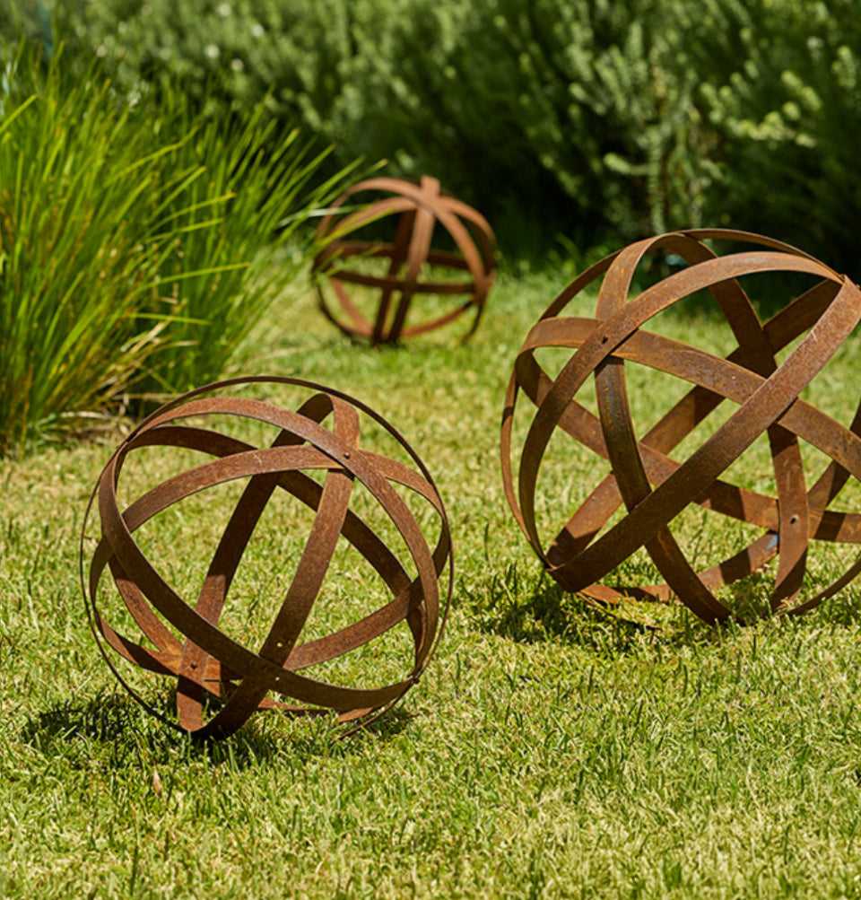 Alfresco Rust Balls Set of 3