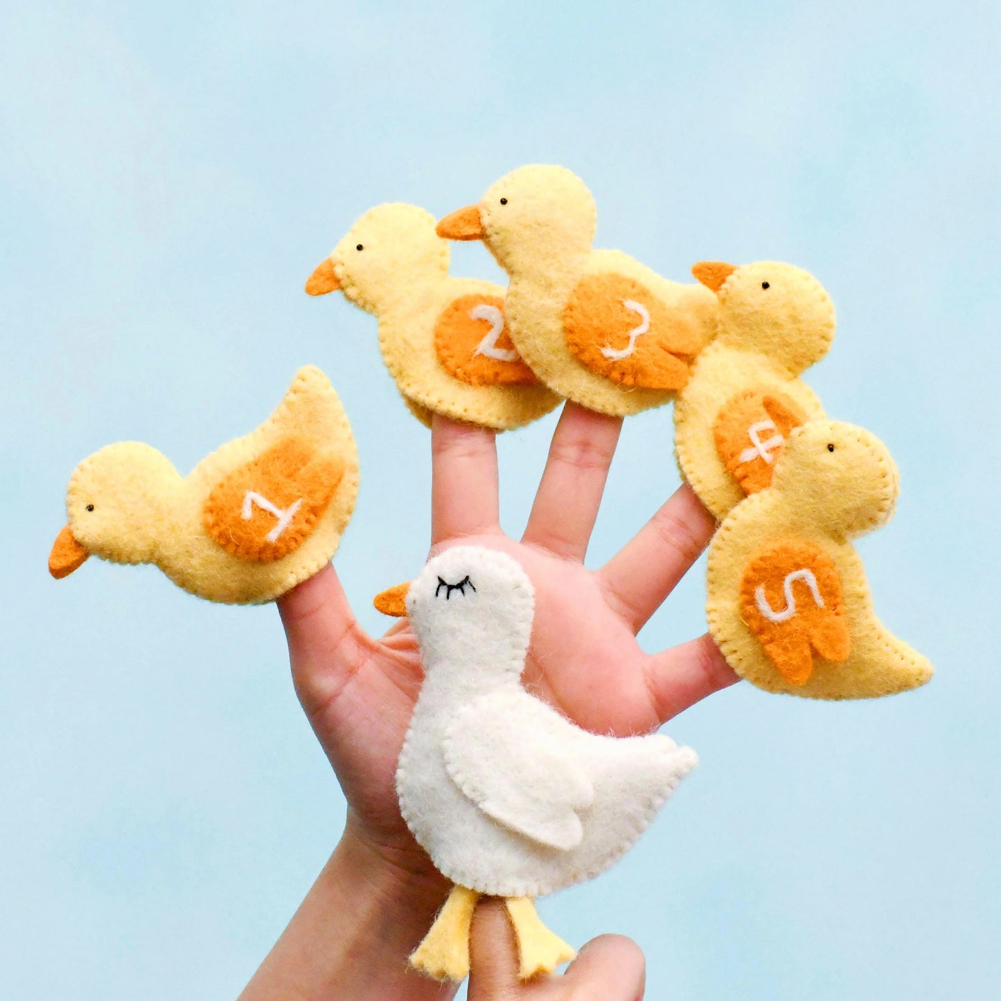 Five Little Ducks Finger Puppets Boxed Set