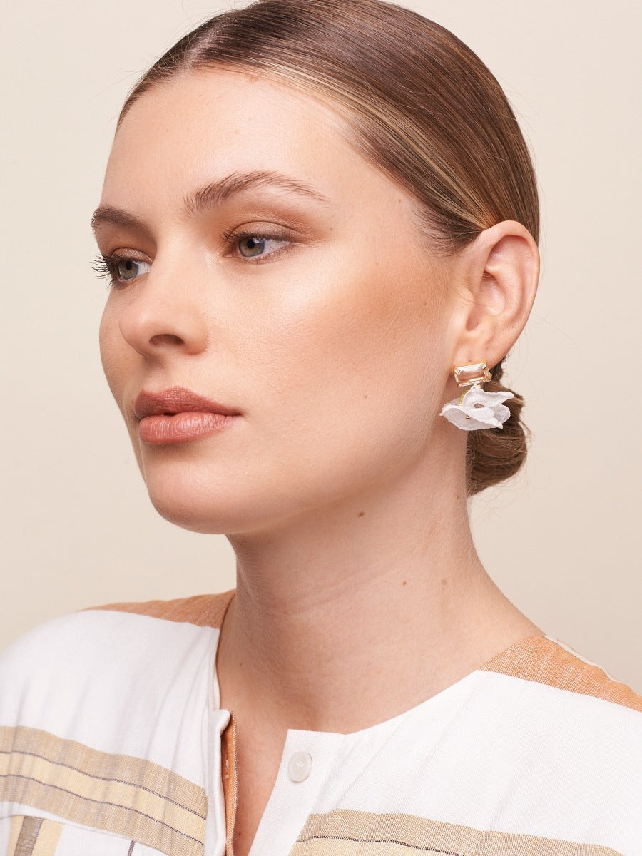Tiger Tree White Garden Party Earring 6212